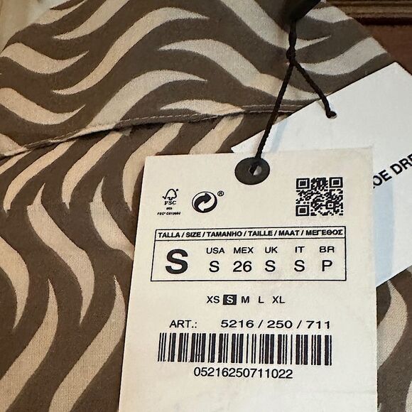 ZARA • BLOGGER FAVORITE • The Zoe Dress Printed Size S • NEW WITH TAGS • - Picture 14 of 16